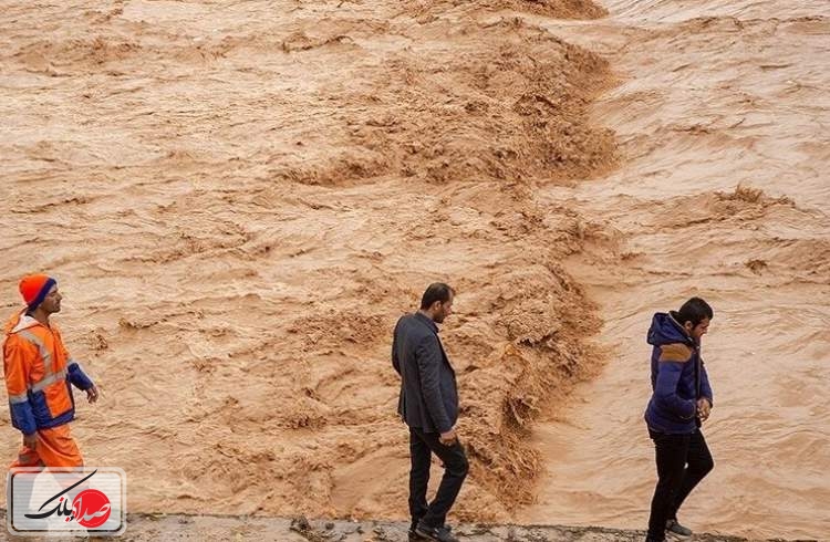 اقدامات بانک‌ها و بیمه‌ها برای سیل‌زدگان